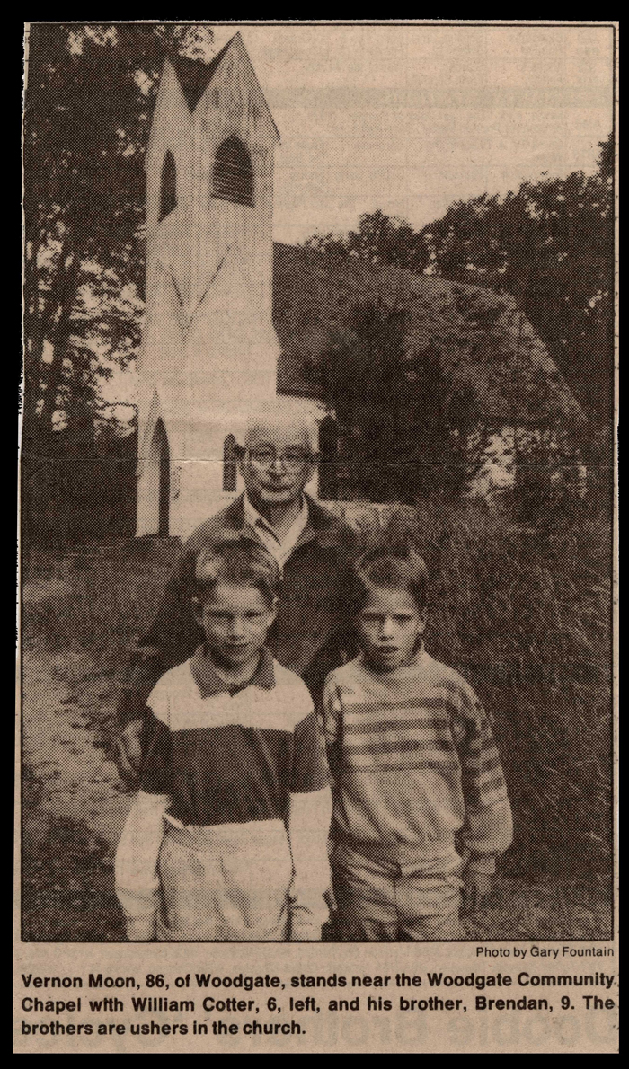vernon moon with ushers in front of woodgate chapel 1989
